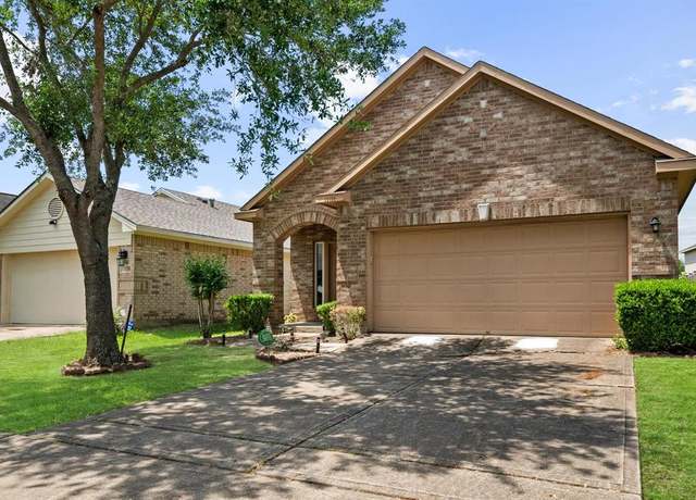 Property at 13126 Royal Bell Ct, Houston, TX 77047, 3 beds, 2 baths