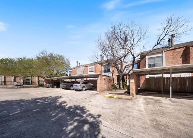 Property at 10146 Waterstone Dr, Houston, TX 77042, 2 beds, 2 baths
