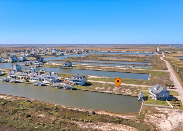 Property at 5 Hawkeye, Hitchcock, TX 77563