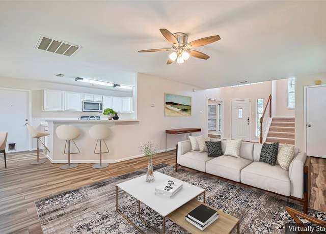 Property at 2814 Russette Pl, Pearland, TX 77584, 3 beds, 2.5 baths