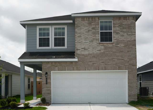 Property at 820 Stoney Point Ln, Dayton, TX 77535, 3 beds, 2.5 baths