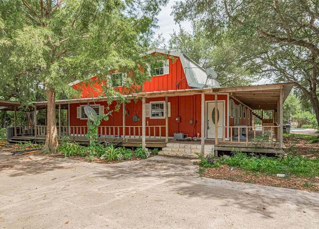 Property at 7027 Iowa Colony Blvd, Rosharon, TX 77583, 6 beds, 3 baths