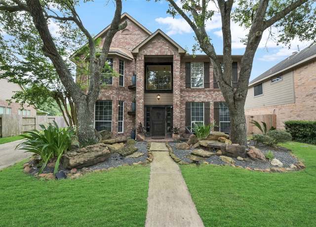 Property at 3407 Eaglewood Ct, Pearland, TX 77584, 4 beds, 2.5 baths
