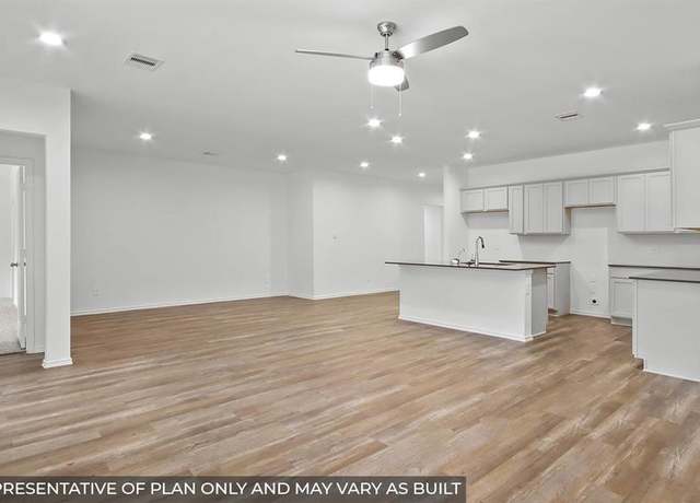 Property at 11126 Williams Reserve Dr, Conroe, TX 77303, 4 beds, 2 baths
