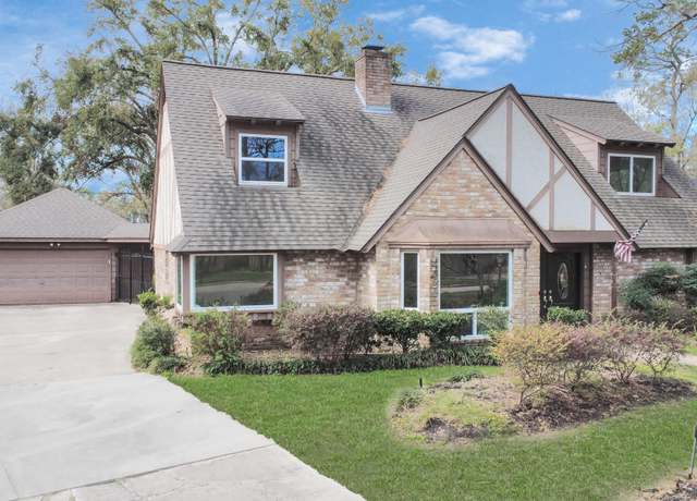 Property at 13407 Vestavia Ct, Houston, TX 77069, 5 beds, 2.5 baths