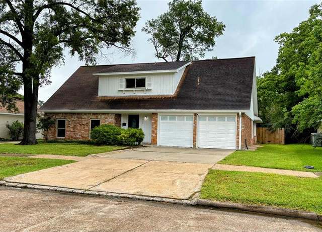 Property at 14406 Roundstone Ln, Houston, TX 77015, 5 beds, 2 baths