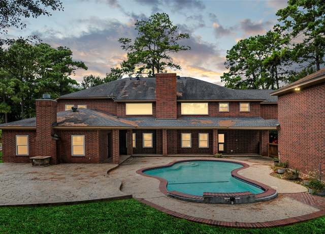 Property at 15522 Waldwick Dr, Tomball, TX 77377, 6 beds, 4.5 baths