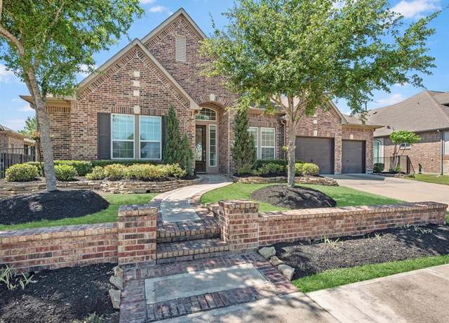 Property at 16819 Himley Dr, Cypress, TX 77433, 4 beds, 4 baths