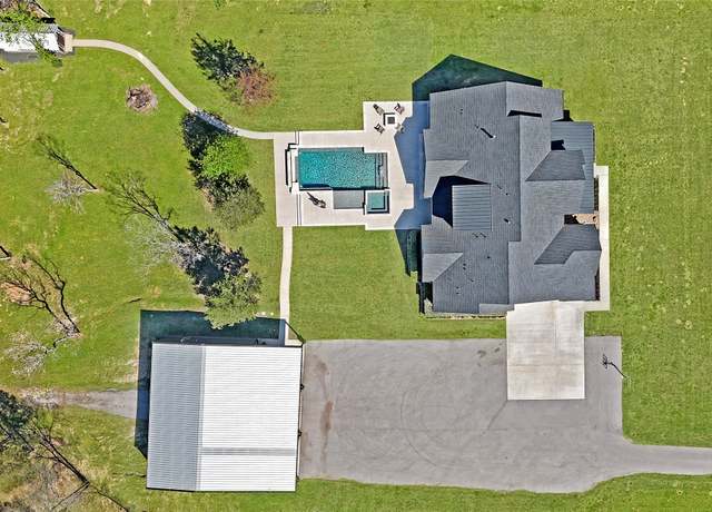 Property at 24722 Ranching Way, Montgomery, TX 77356, 4 beds, 4.5 baths