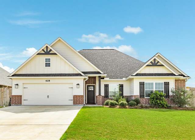 Property at 628 Greystone Ln, Angleton, TX 77515, 5 beds, 3 baths