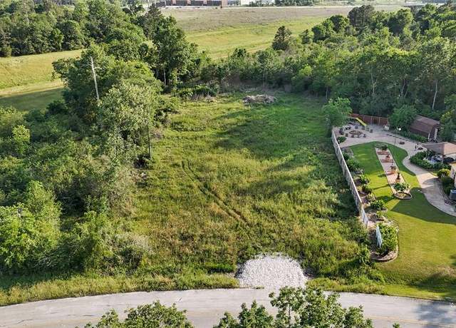 Property at 227 Forest Vista Dr, Humble, TX 77338