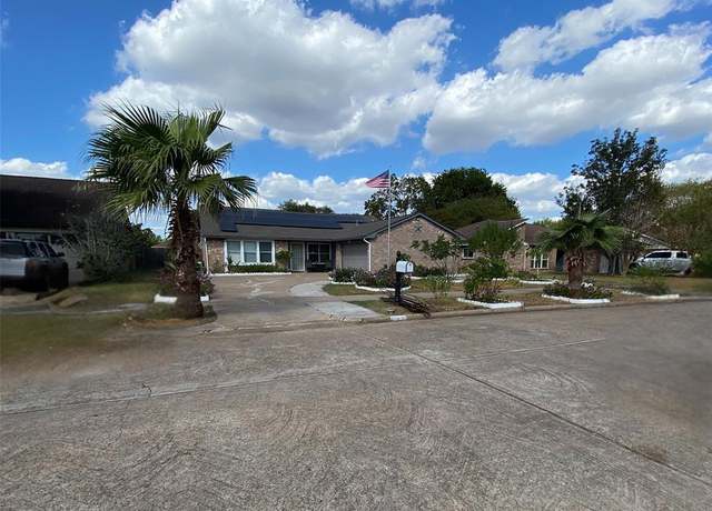 Property at 15810 Amapola Dr, Houston, TX 77083, 4 beds, 2 baths