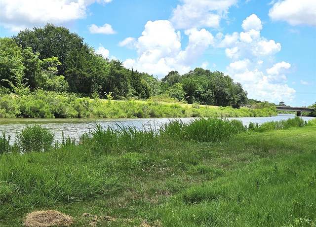 Property at 5015 Ghinaudo Rd, Hitchcock, TX 77563