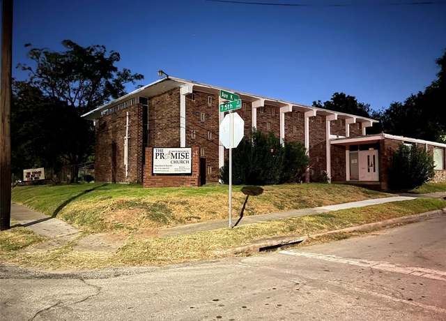 Property at 1102 75th St, Houston, TX 77011