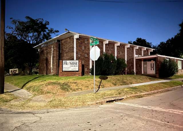 Property at 1102 75th St, Houston, TX 77011