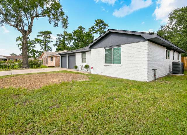 Property at 9614 Bean St, Houston, TX 77078, 4 beds, 2 baths