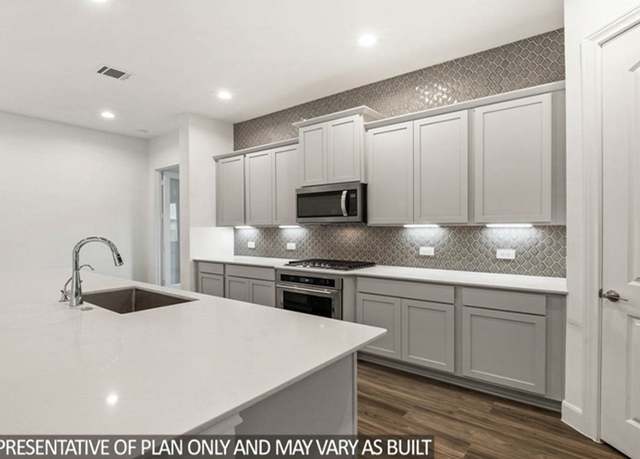 Property at 4533 Iguaza Falls Dr, Conroe, TX 77303, 5 beds, 2.5 baths