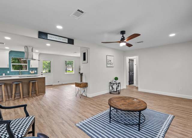 Property at 5225 Main St, Santa Fe, TX 77510, 3 beds, 2 baths