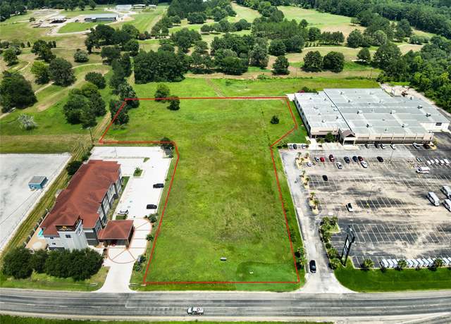 Property at 59 Loop Dr, Livingston, TX 77351