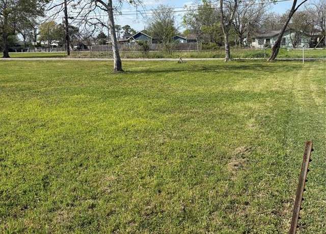 Property at 1002 Rufus St, Richmond, TX 77469