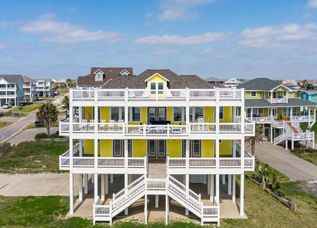 Property at 804 Eastview Dr, Crystal Beach, TX 77650, 5 beds, 4.5 baths