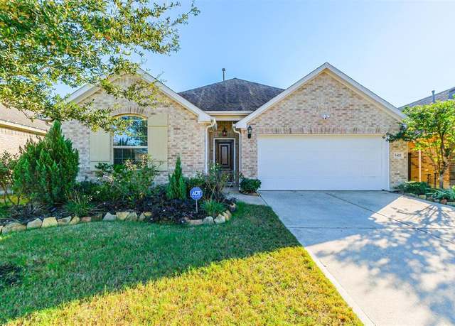 Property at 3422 Lake Ct, Iowa Colony, TX 77583, 3 beds, 2 baths