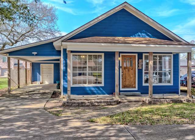 Property at 3206 Vernon St, Nederland, TX 77627, 3 beds, 2 baths