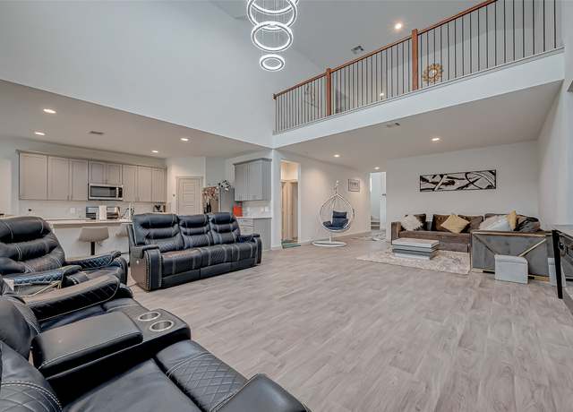 Property at 6850 Amber Cliff Ln, Richmond, TX 77469, 4 beds, 3 baths