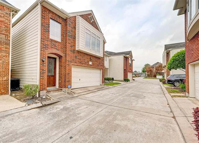 Property at 1772 Aden Dr, Houston, TX 77003, 2 beds, 2 baths