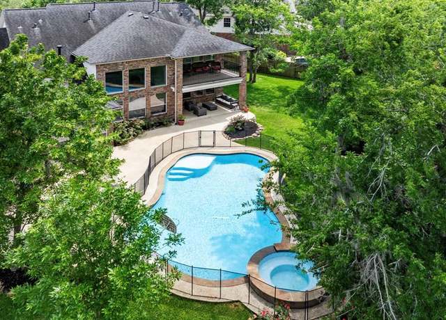 Property at 2843 Taylorcrest, Missouri City, TX 77459, 6 beds, 4 baths