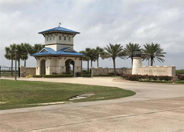 Property at 3303 Camp Hulen Dr, Palacios, TX 77465