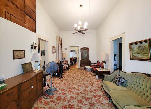 Property at 768 Travis Rd, Kenney, TX 77452, 3 beds, 1.5 baths