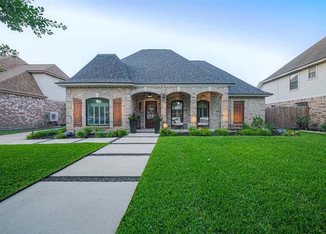 Property at 14110 Muirfield Ln, Houston, TX 77095, 3 beds, 2.5 baths