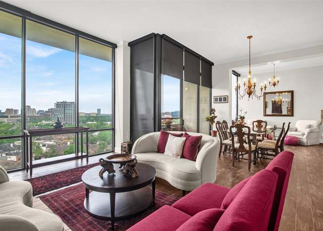 Property at 1111 Bering Dr #1206, Houston, TX 77057, 2 beds, 2 baths
