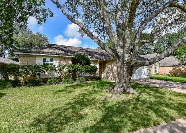 Property at 1035 Western Meadows Dr, Katy, TX 77450, 4 beds, 2 baths