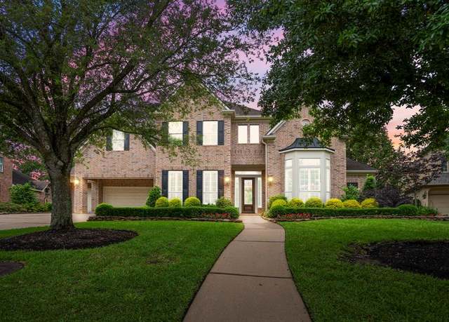 Property at 102 Manor Lake Estates Dr, Spring, TX 77379, 5 beds, 4.5 baths