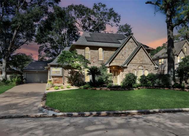 Property at 2907 Eagle Creek Dr, Kingwood, TX 77345, 4 beds, 2.5 baths