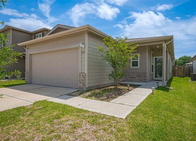 Property at 6718 Forbes Run Dr, Houston, TX 77075, 3 beds, 2 baths