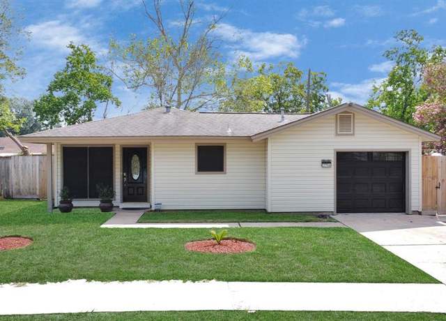 Property at 2706 Harvard St, Pasadena, TX 77502, 3 beds, 1 bath