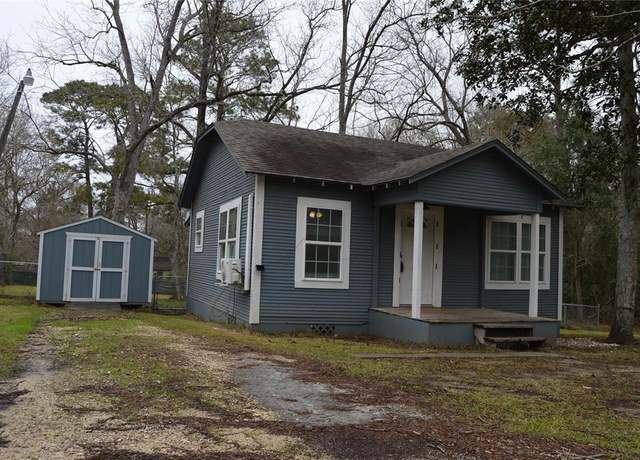Property at 207 Avenue I, Liberty, TX 77575, 2 beds, 1 bath