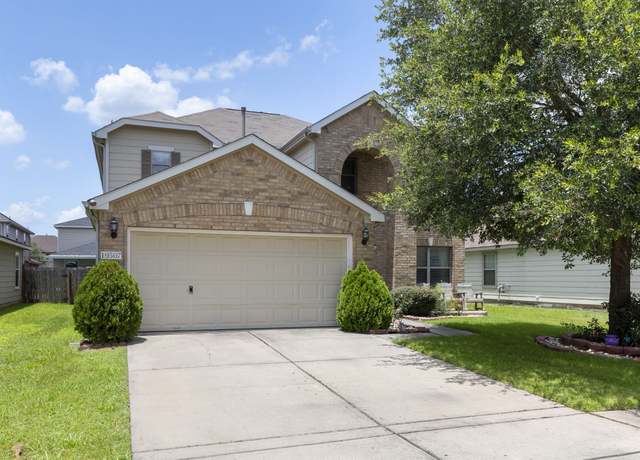 Property at 19507 Remington Cross Dr, Houston, TX 77073, 5 beds, 2.5 baths