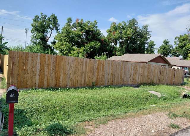 Property at 3210 Oklahoma St, Houston, TX 77093