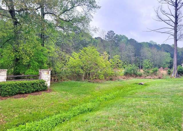 Property at 407 Commons Enclave, Huffman, TX 77336