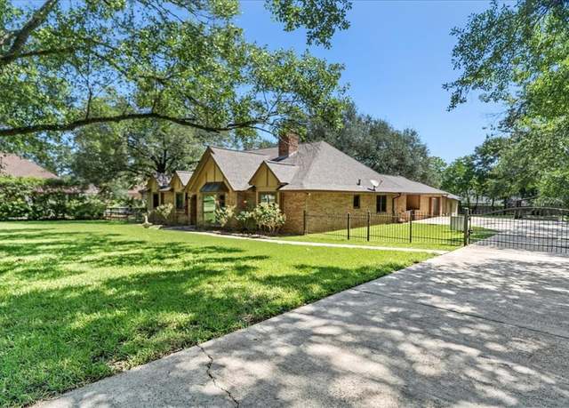 Property at 30814 Quinn Rd, Tomball, TX 77375, 3 beds, 3 baths