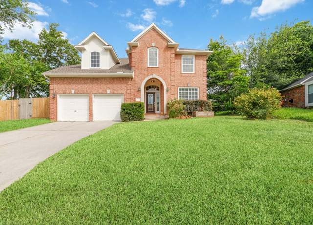 Property at 4444 Victory Dr #26, Houston, TX 77088, 3 beds, 2.5 baths