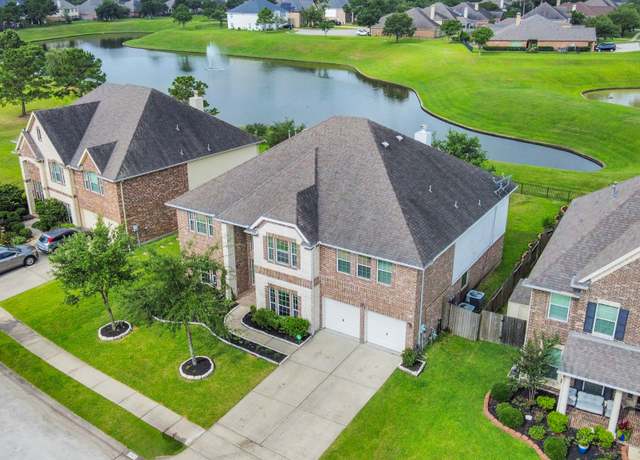 Property at 14311 Lakepointe Bend Ln, Cypress, TX 77429, 6 beds, 3.5 baths