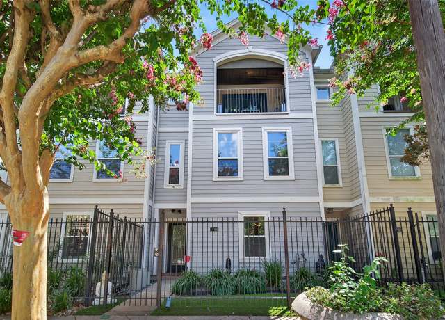 Property at 1706 Elgin St, Houston, TX 77004, 2 beds, 2 baths