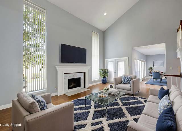 Property at 2601 S Broadway St #29, La Porte, TX 77571, 2 beds, 2.5 baths