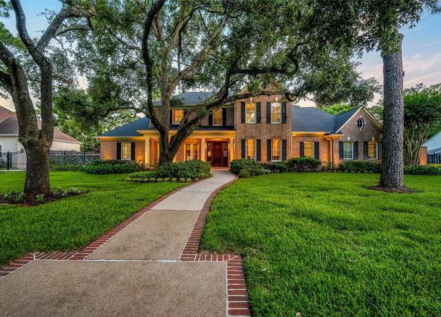 Property at 11919 Broken Bough Dr, Bunker Hill Village, TX 77024, 4 beds, 5 baths