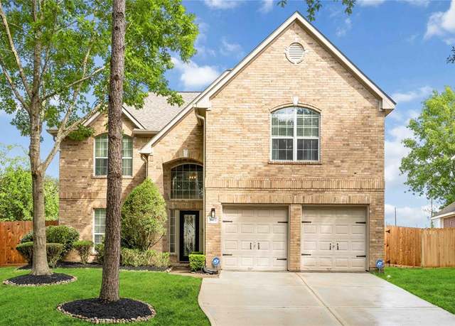 Property at 1607 Brazos Gate Dr, Richmond, TX 77469, 4 beds, 2.5 baths